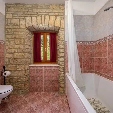 Stauri בית נופש