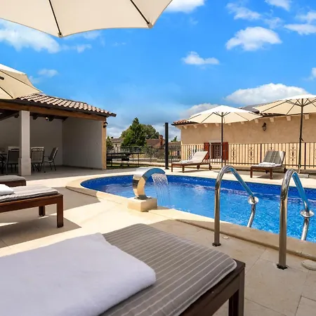 Stauri Villa