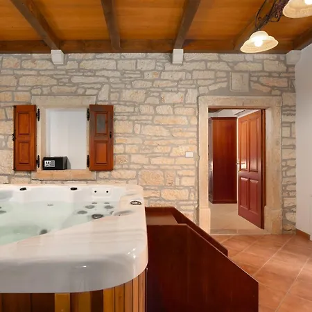 Stauri Villa *